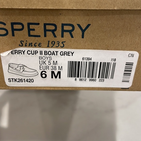 New, never worn SPERRY boat shoe, boys, grey - Picture 4 of 4